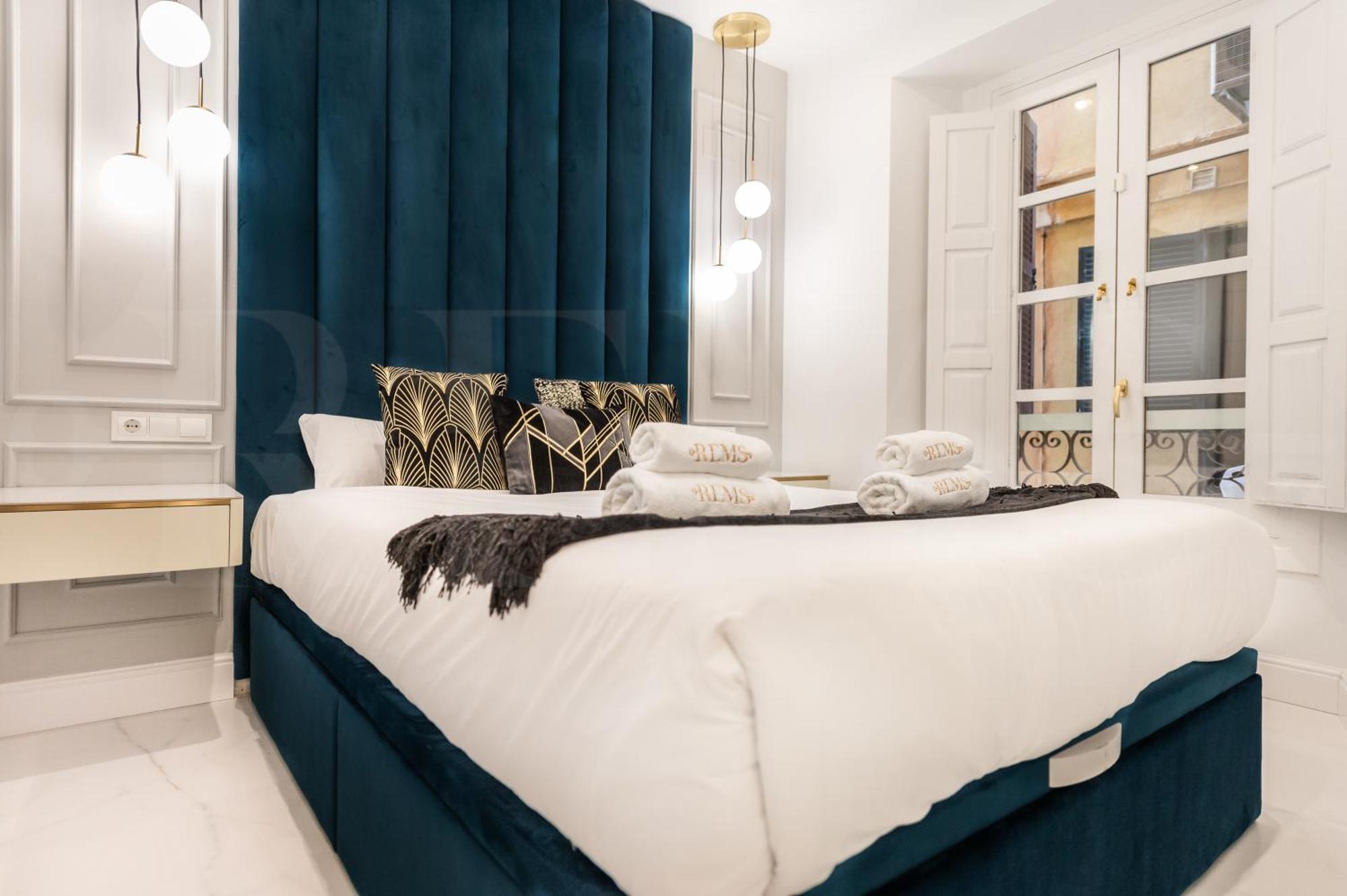 Glamorous Flat In The Heart Of Malaga By Rems Luaran gambar